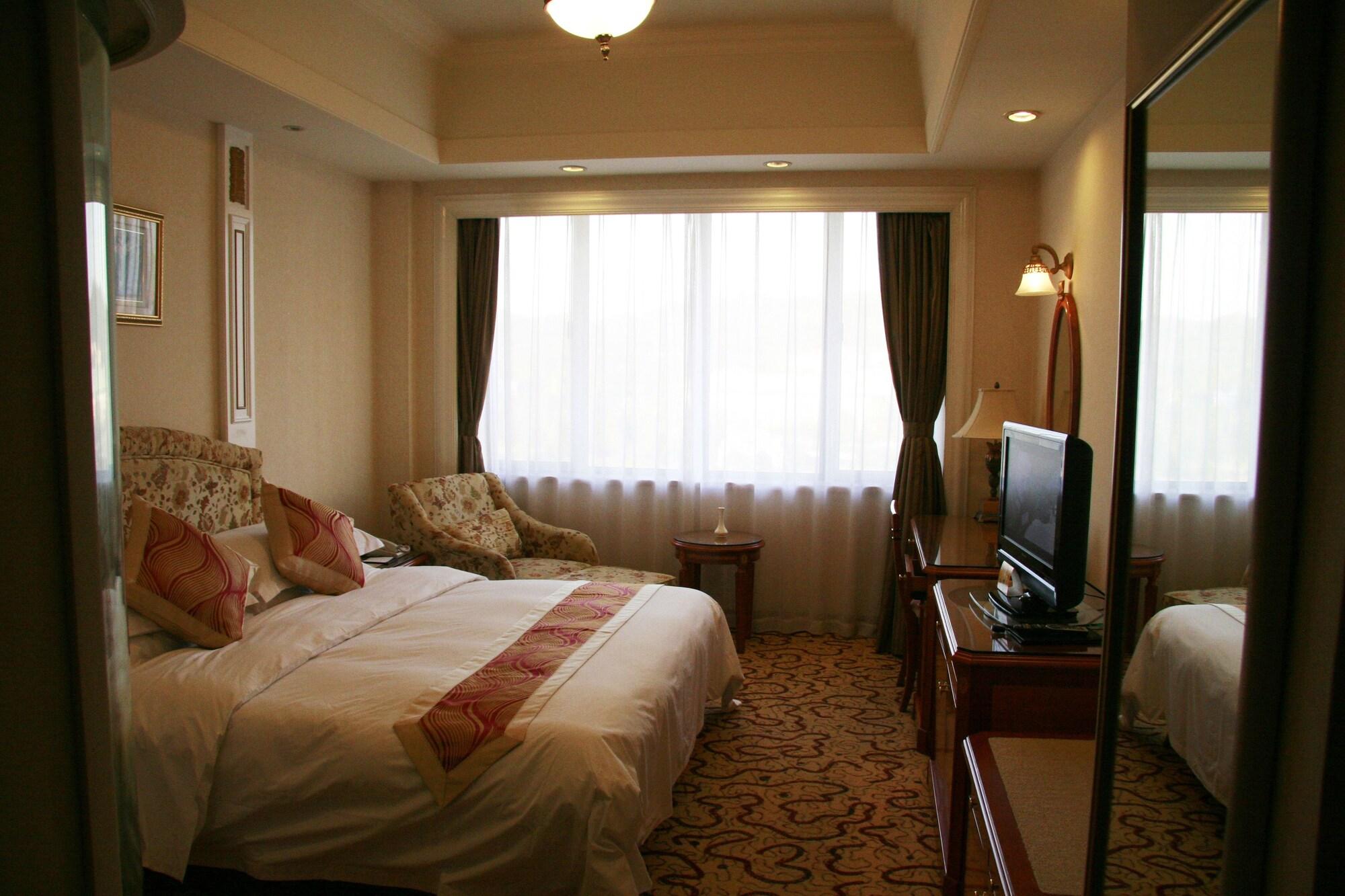 Huiquan Dynasty Hotel Thanh Đảo Ngoại thất bức ảnh