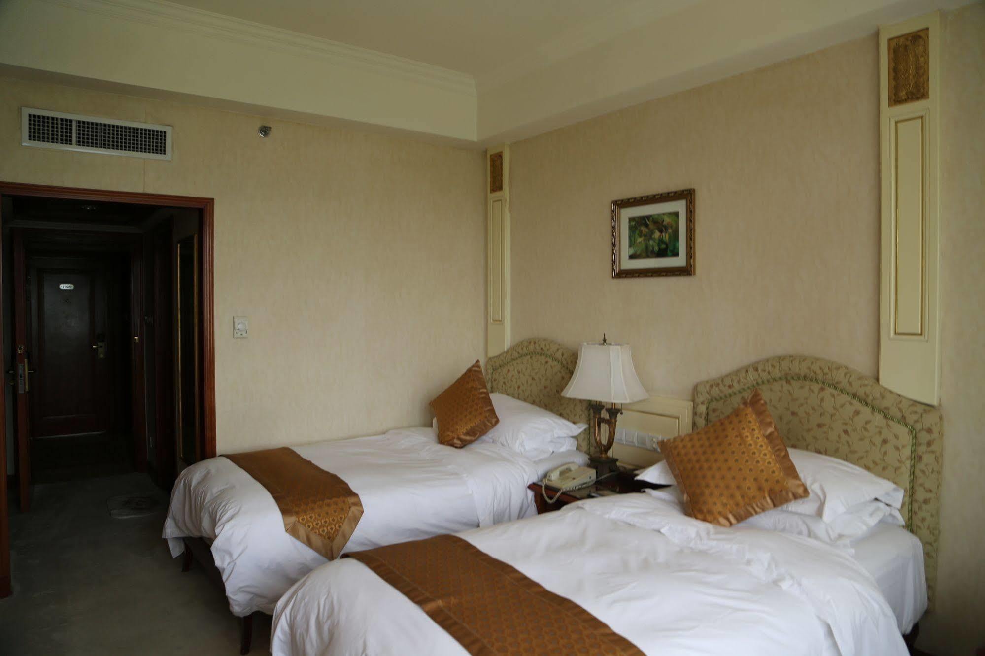 Huiquan Dynasty Hotel Thanh Đảo Ngoại thất bức ảnh